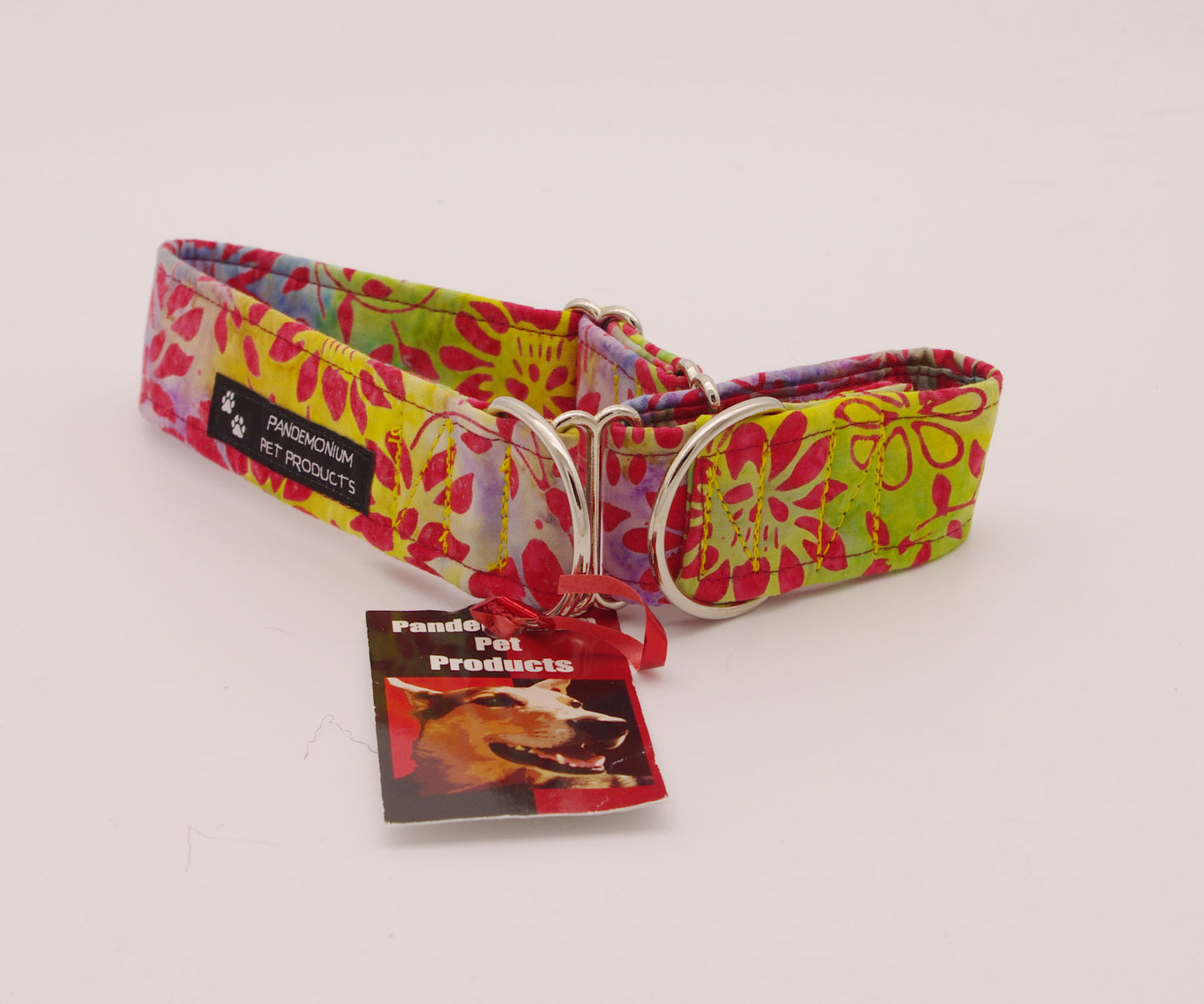 Medium - 1.5 inch - Martingale - Batik Flowers