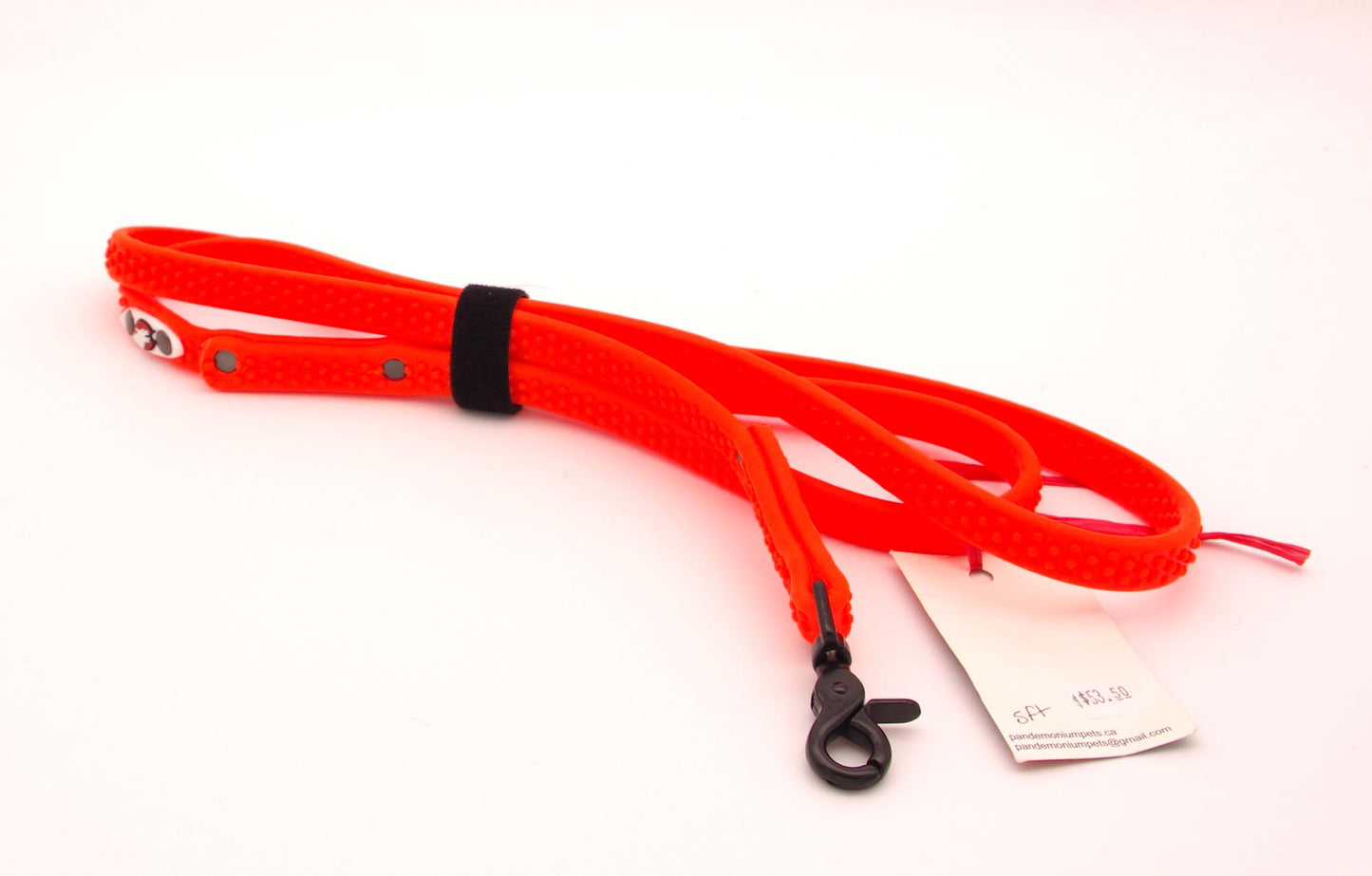 5 ft Grippy Leash - Neon Orange with Black Scissor Snap