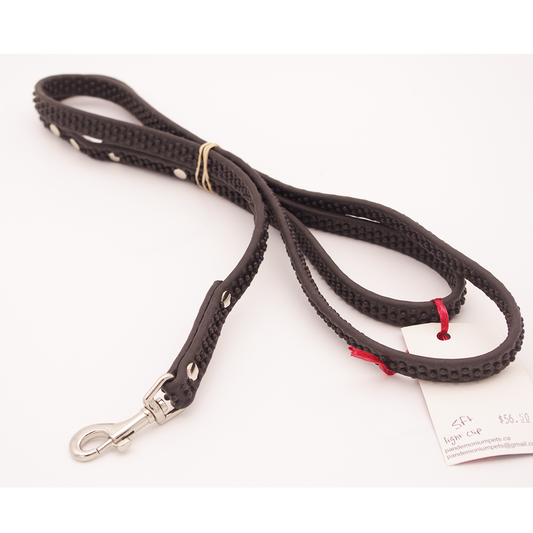 5 ft Black Grippy Biothane Leash with 5/8 inch nickel swivel snap