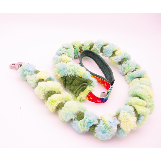 Tug Leash: Blue and Green with Tie Dye Strapping and Scissor Snap