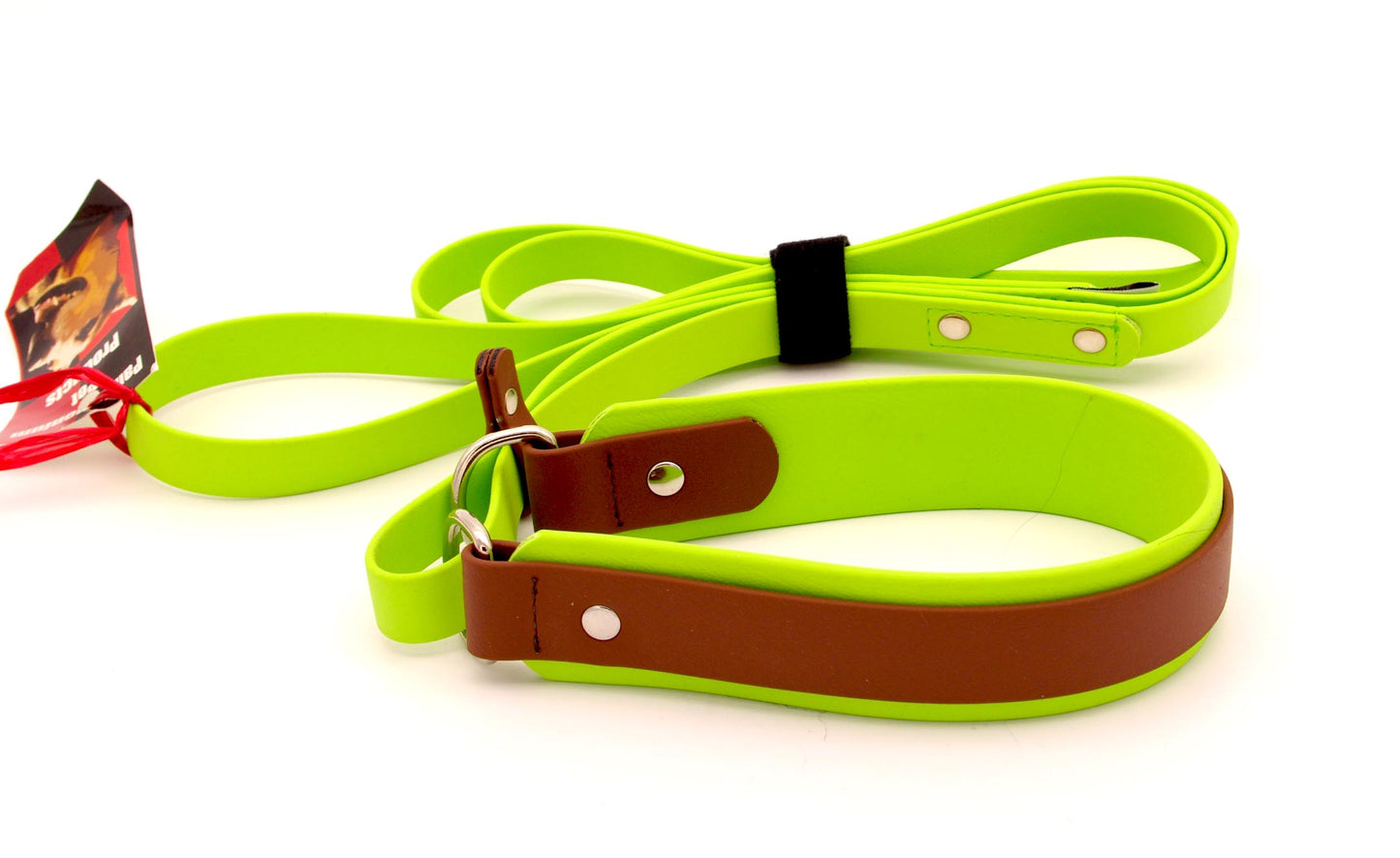 Martingale Slip Lead: Double-Layered Collar