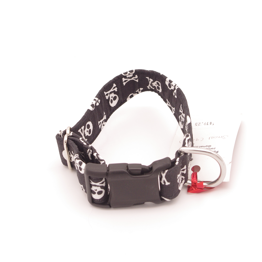 Skull and Crossbones - Small, 1" wide collar